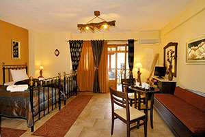 Ikosimo Hotel